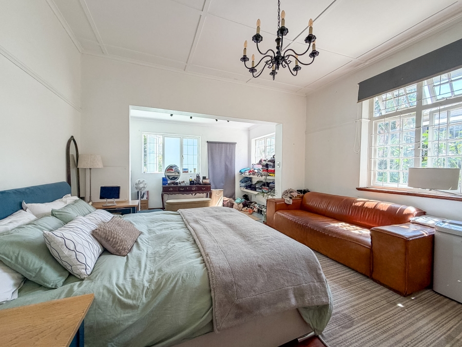 3 Bedroom Property for Sale in Oranjezicht Western Cape